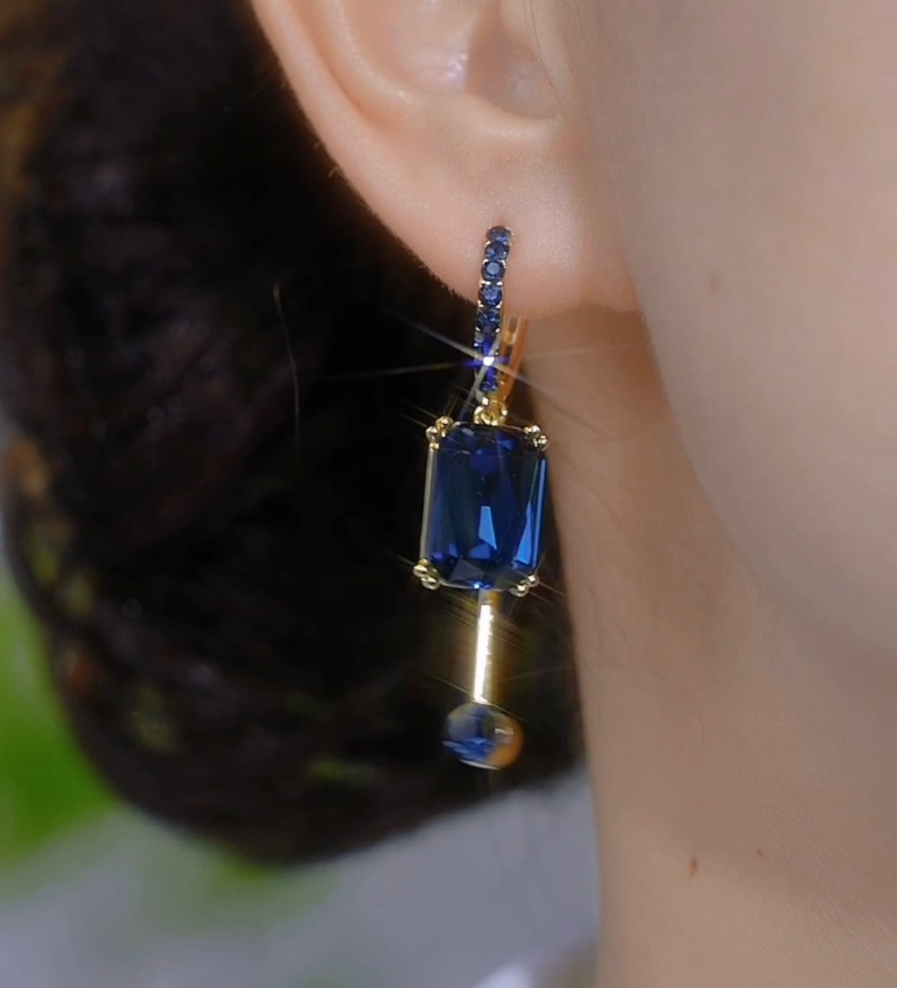 Blue Crystal Tassel Drop Earrings for Women – Elegant Square Design Luxury Dangle Earrings Lightweight Chic Jewelry