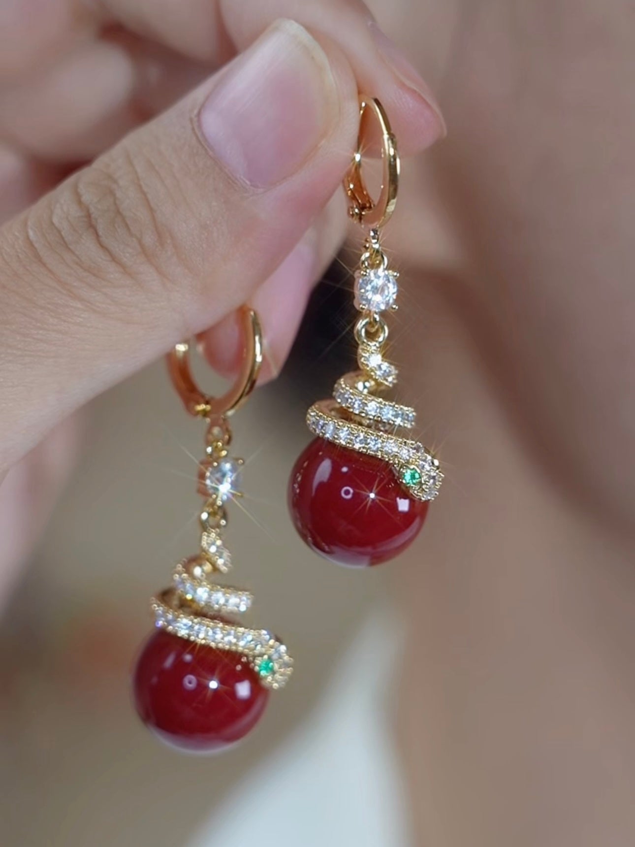 Women's Retro Red Pearl Snake Earrings