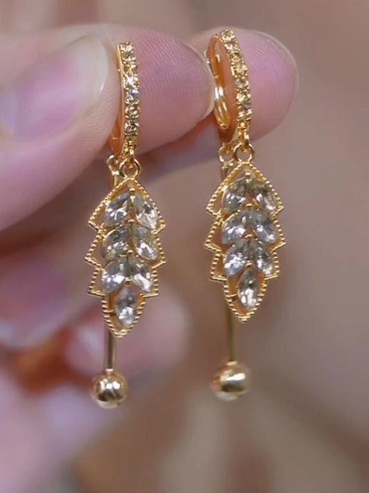 Pendientes de lujo ligeros de alta gama con hojas de diamantes en color café para mujer