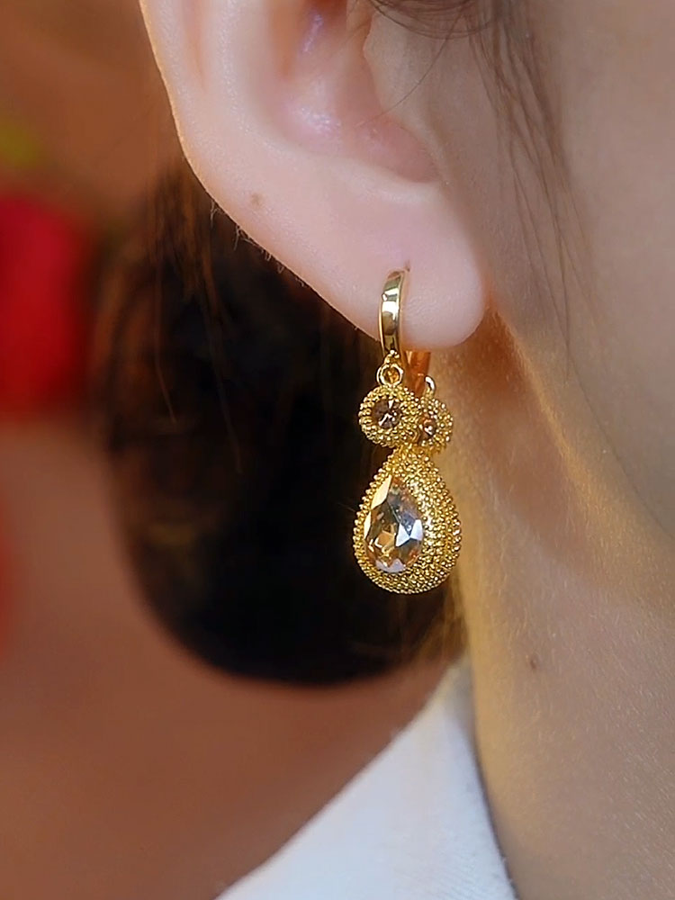 New Golden Durian All-match Temperament Pendant Earrings