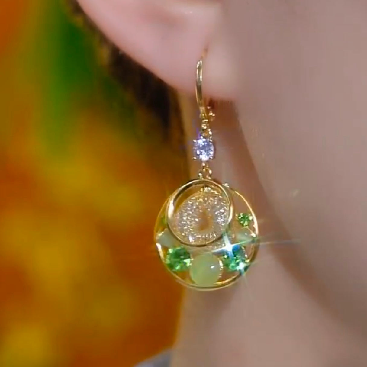 Fashion Circle Green Diamond Cat's Eye Earrings