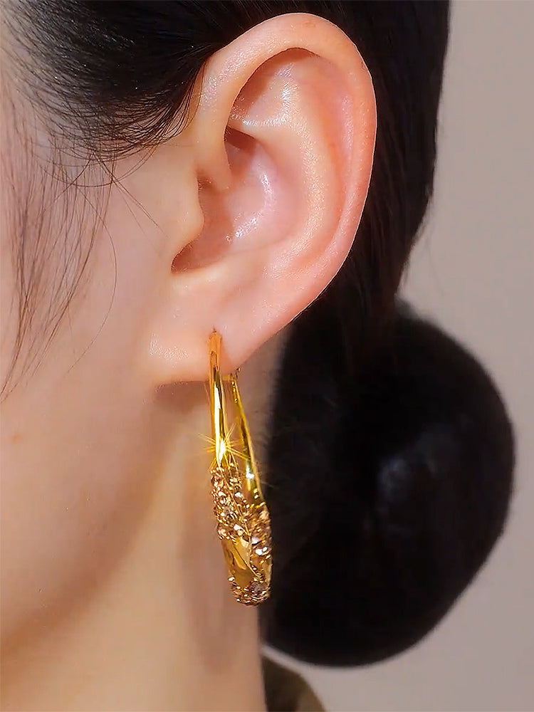Light Luxury Design Copper Alloy Large Hoop Earrings Accessories for Women