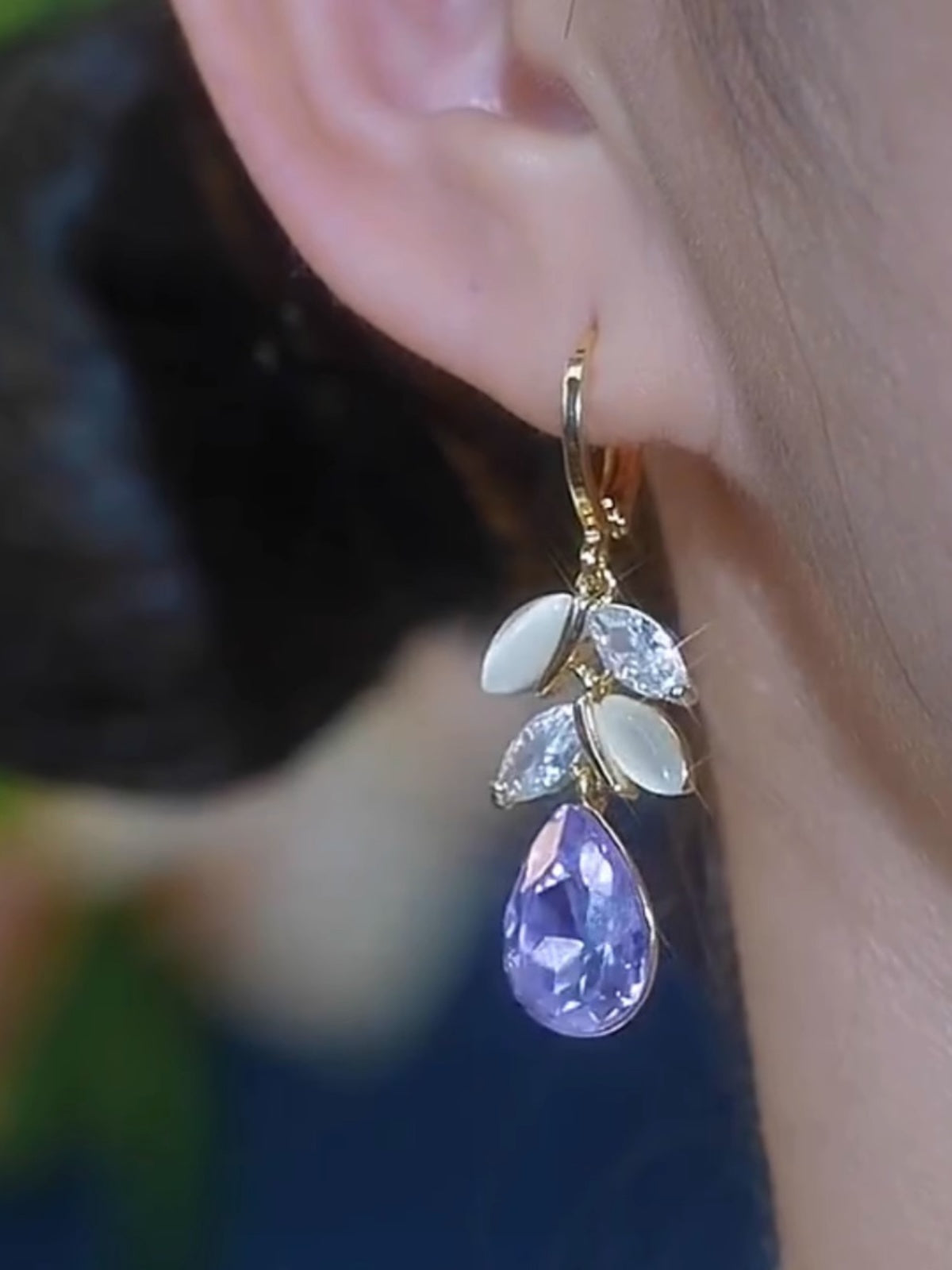 Cat's Eye Leaf Tassel Silver Needle Earrings