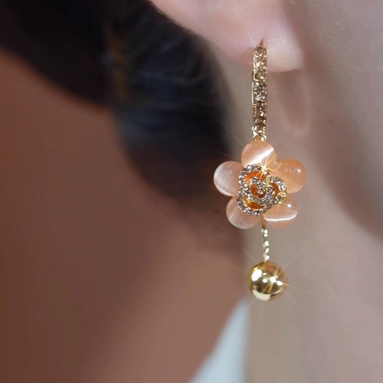 Exquisite Diamond Opal Flower Earrings Elegant Accessories