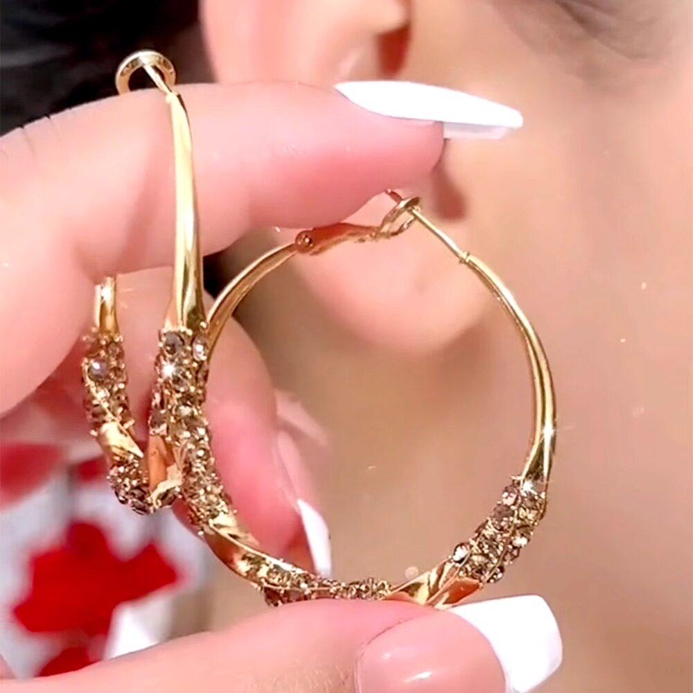 Light Luxury Design Copper Alloy Large Hoop Earrings Accessories for Women