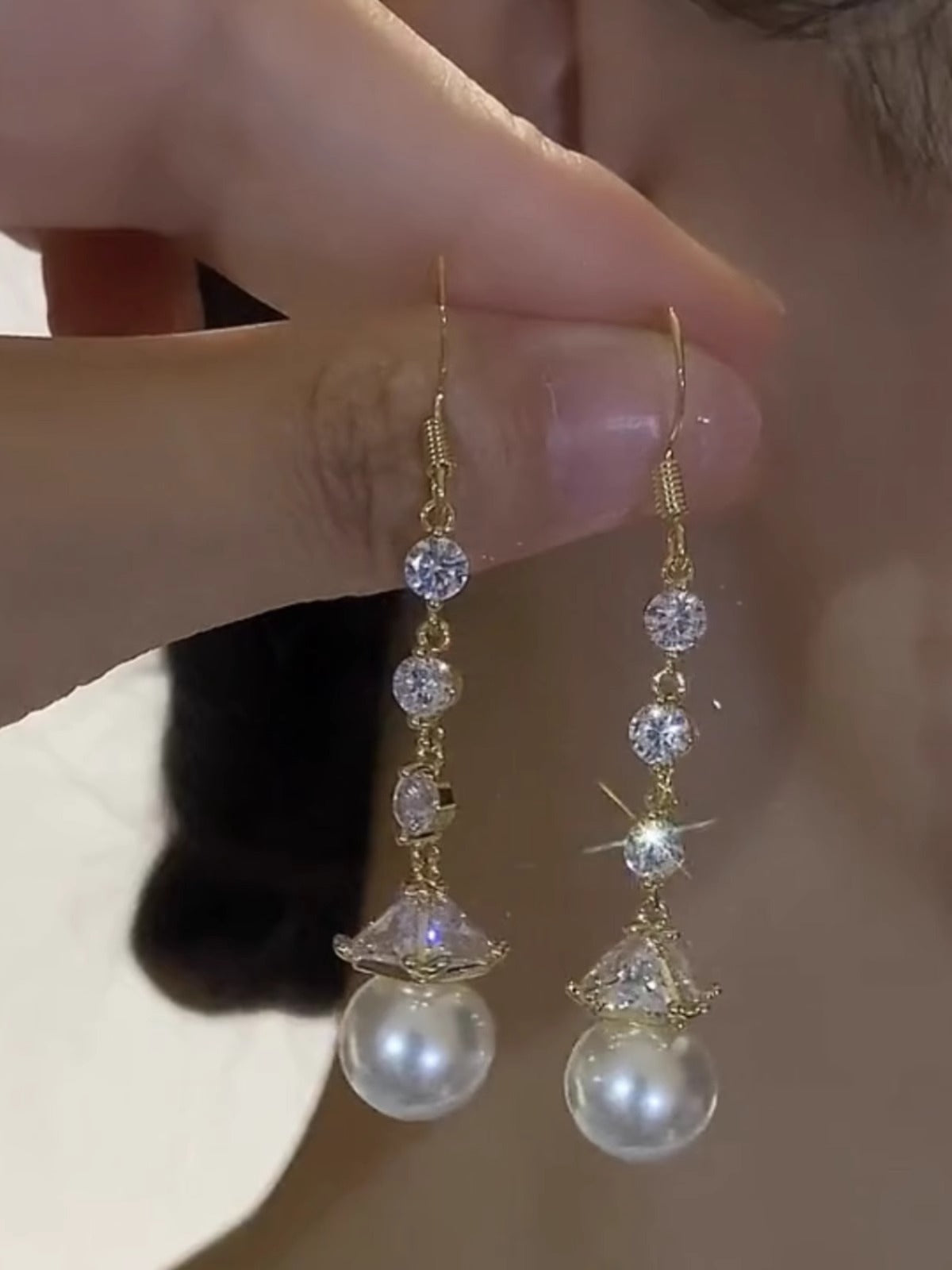 Boutique Hook Pearl Micro Diamond Earrings