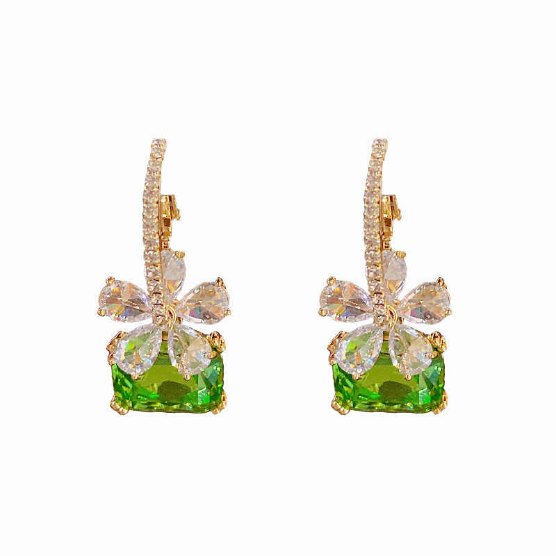 Fashionable Super Flash Green Crystal Flower Earrings for Women