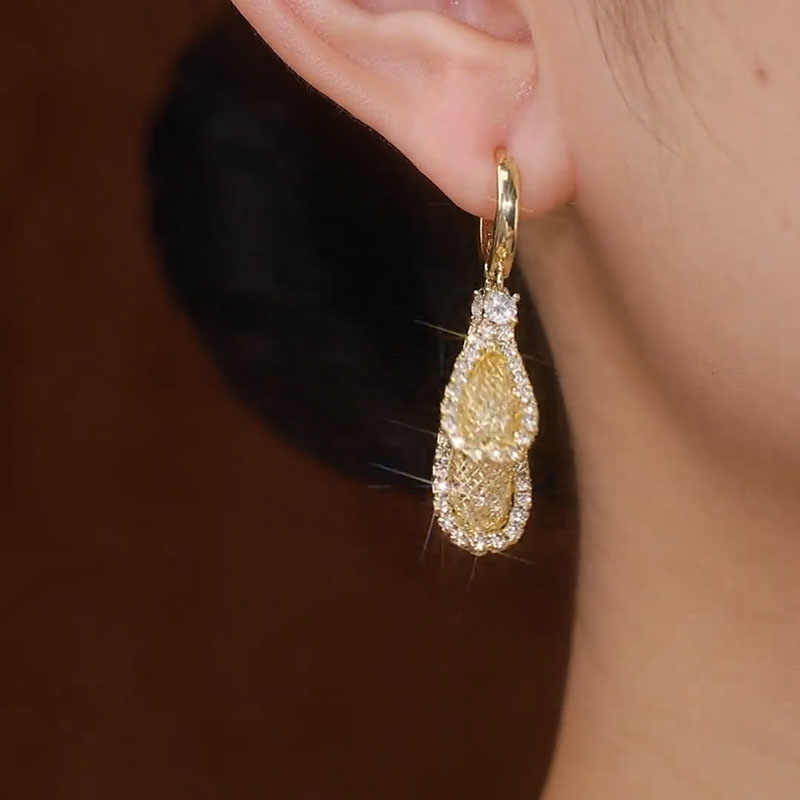 Stylish And Elegant Zircon Teardrop Mesh Earrings For Women