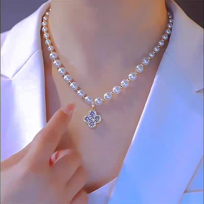 Women's French-Style Gentle & Sweet Clavicle Necklace