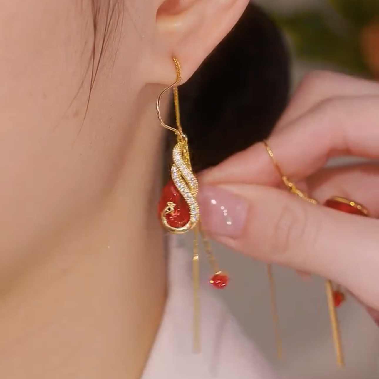 Women's Crystal Phoenix Anti-lost Festive Earrings